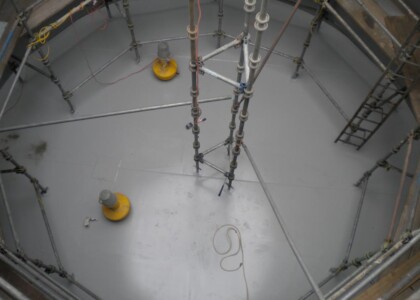 Installing industrial tank liner