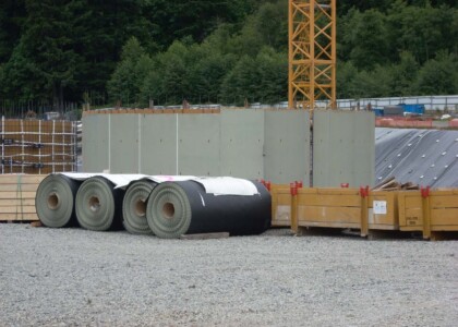 Rolls of industrial plastic liners